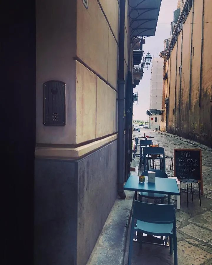 Casa Degli Allori Palermo 0*,  Italien