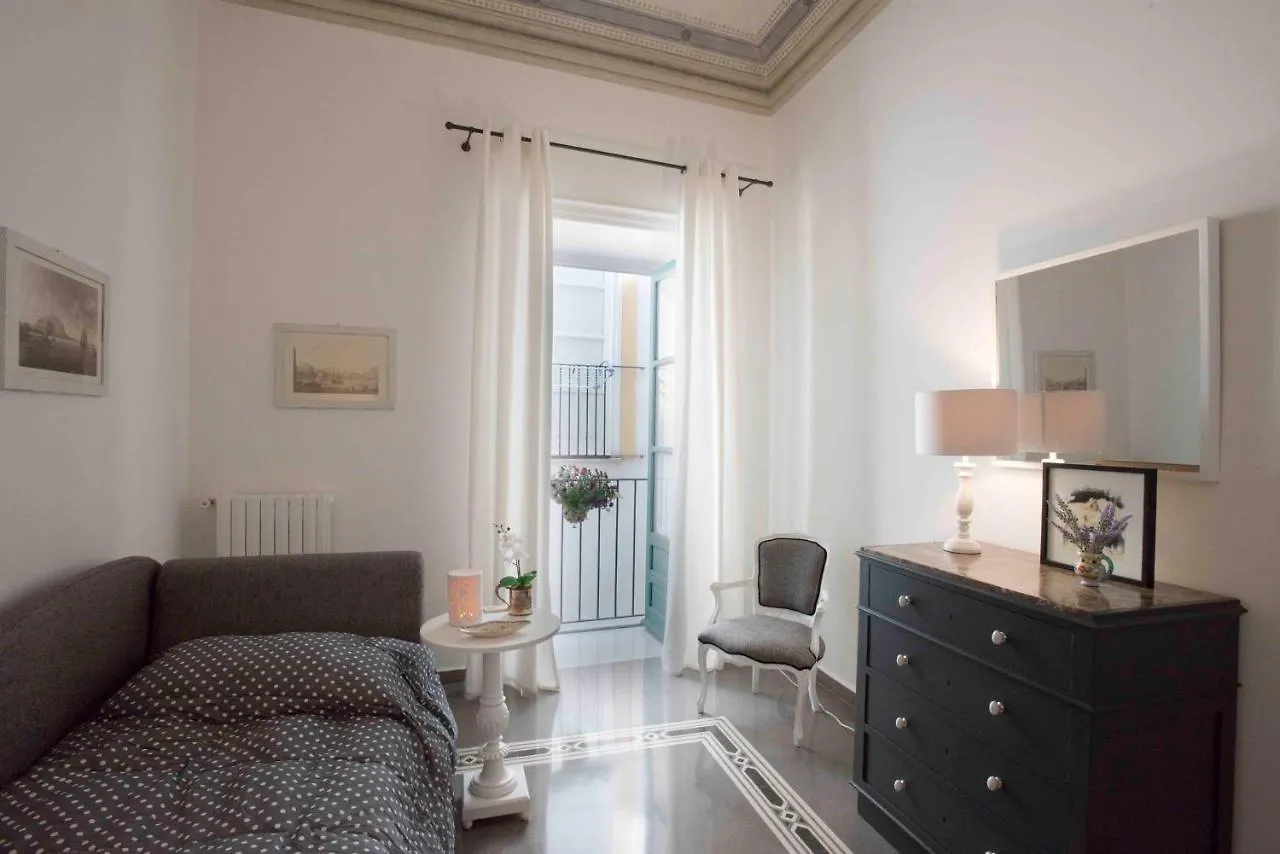 Casa Degli Allori Palermo Italien